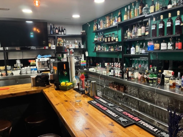 Imagen 1 de Local comercial en Alquiler en Madrid Madrid ARGANZUELA