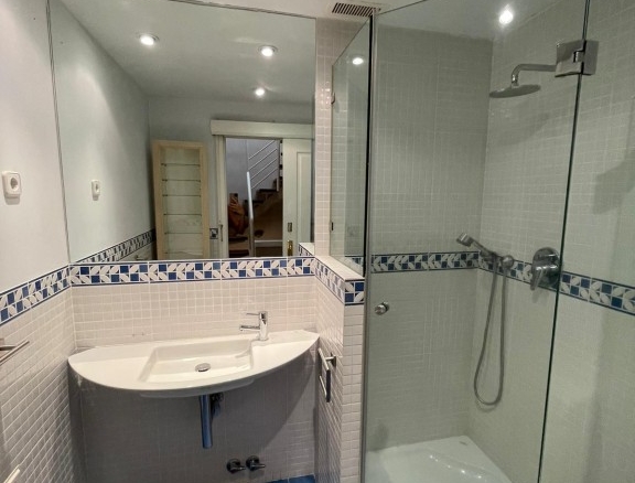 Imagen 4 de Casa-Chalet en Venta en Ciudalcampo Madrid