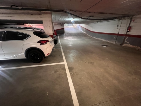 Imagen 4 de Parking coche en Venta en Sant Feliu De Guixols Girona