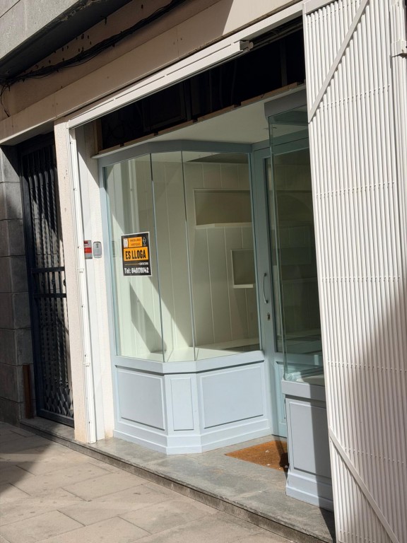 Imagen 3 de Local comercial en Alquiler en Malgrat De Mar Barcelona