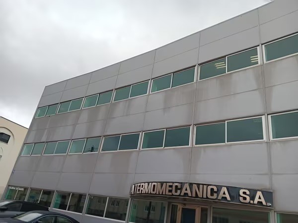Imagen 1 de Nave industrial en Venta en Getafe Madrid