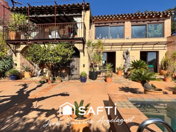 Imagen 1 de CASA DE PUEBLO EXCLUSIVA CON VISTAS PANORÁMICAS
