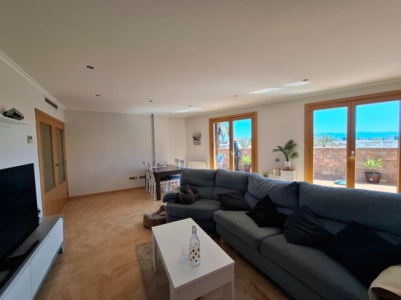 Imagen 2 de EXCLUSIVO ATICO A LA VENTA EN BENIGANIM