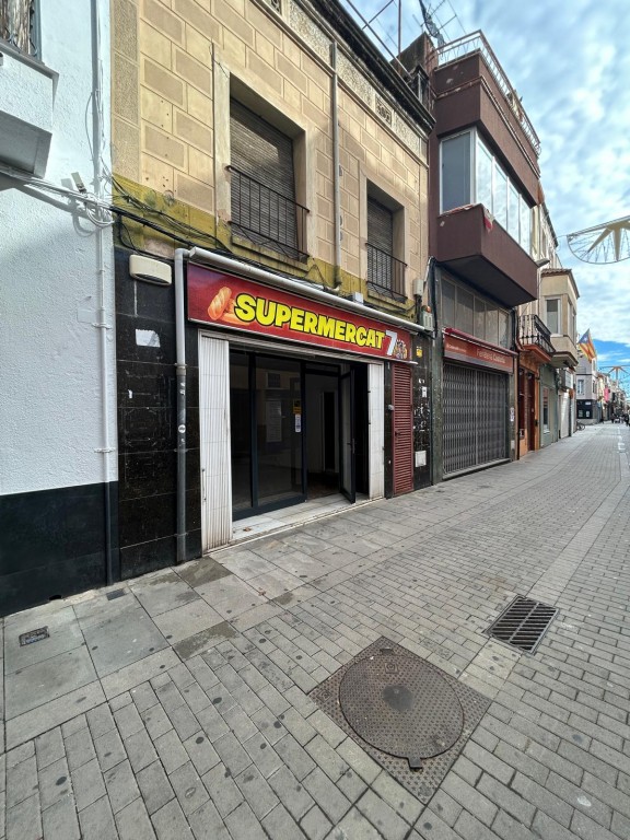 Imagen 2 de Local comercial en Alquiler en Malgrat De Mar Barcelona