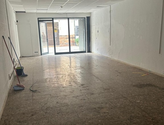 Imagen 4 de Local comercial en Alquiler en Malgrat De Mar Barcelona