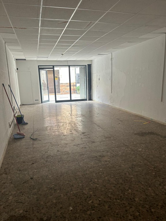 Imagen 4 de Local comercial en Alquiler en Malgrat De Mar Barcelona