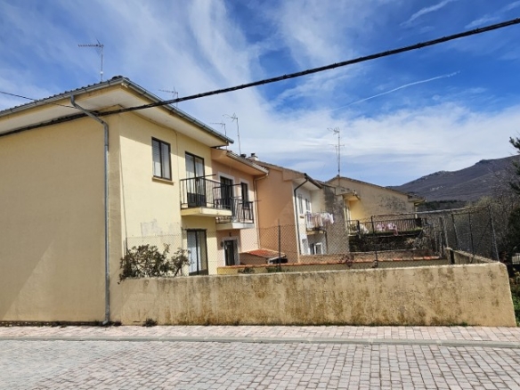 Imagen 2 de Casa-Chalet en Venta en Riaza Segovia