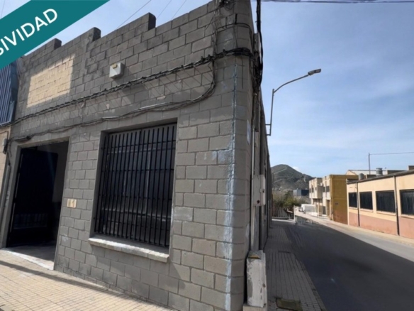 Imagen 1 de Oportunidad nave industrial en Elda