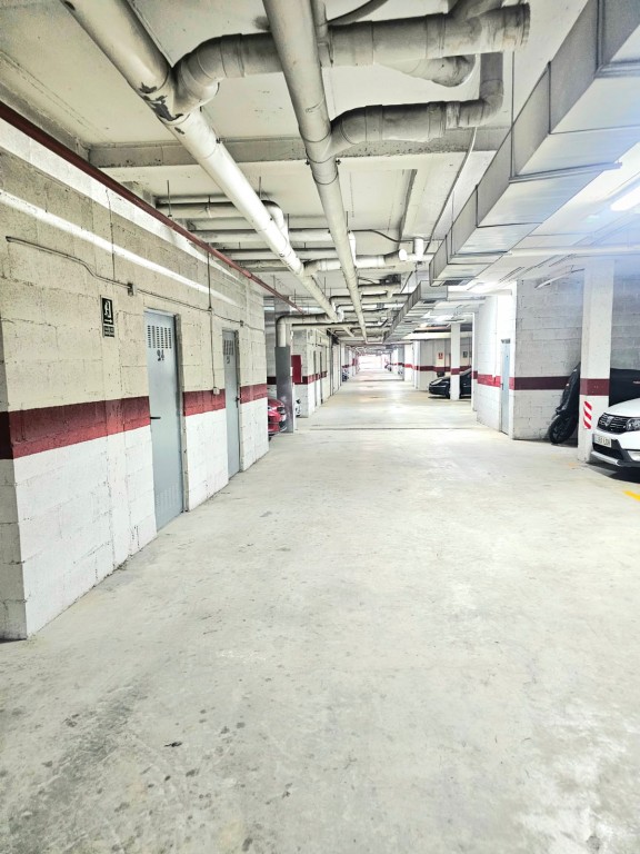 Imagen 2 de Parking coche en Venta en Cala De Mijas