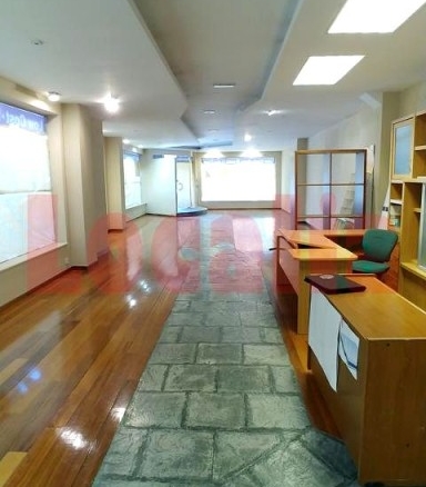 Imagen 2 de Local comercial muy céntrico en venta