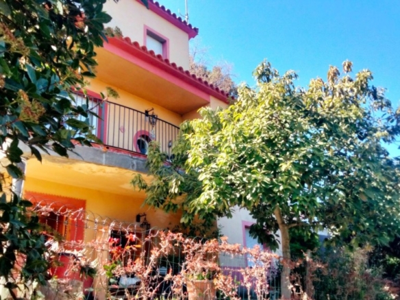 Imagen 3 de MAGNIFICA CASA UNIFAMILIAR IDEAL PARA DOS FAMILIAS EN PIERA
