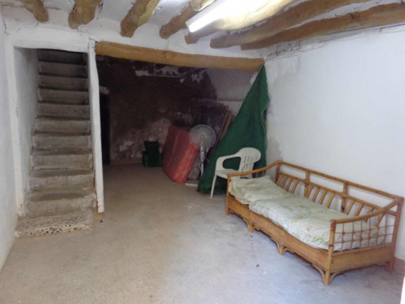 Imagen 3 de Casa de pueblo en Venta en Maella Zaragoza