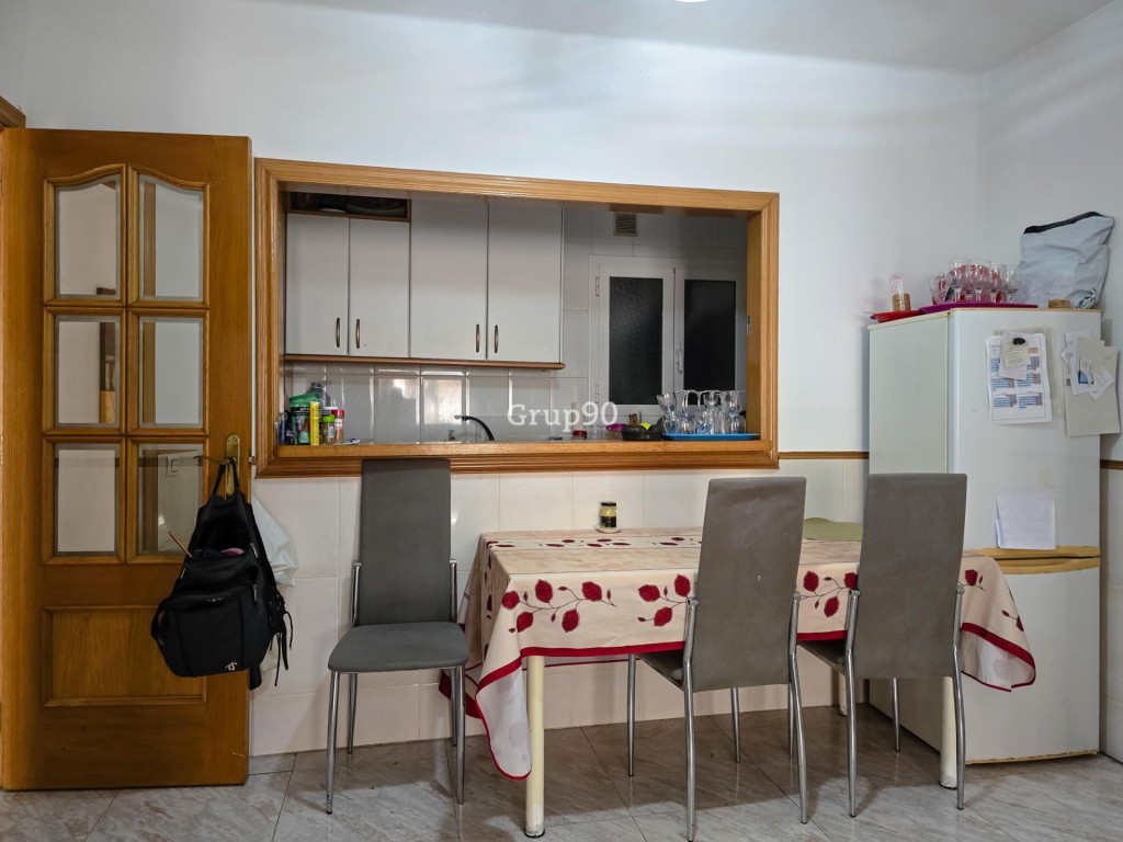 Imagen 4 de ? ¡OPORTUNIDAD PARA INVERSORES! PISO DE 2 HABITACIONES EN ZONA ESTACIÓN