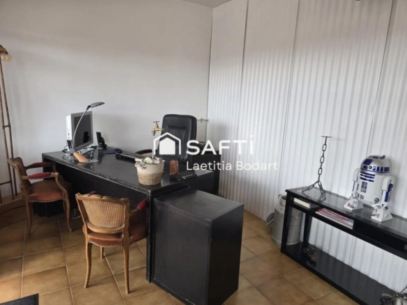 Imagen 3 de Local comercial a 50 m de la playa – Empuriabrava
