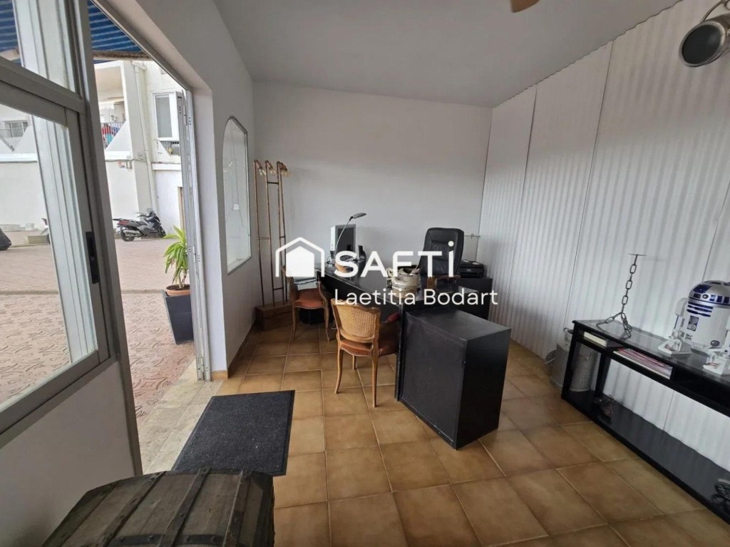Imagen 4 de Local comercial a 50 m de la playa – Empuriabrava