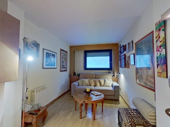 finca 2002 – junto Les Corts