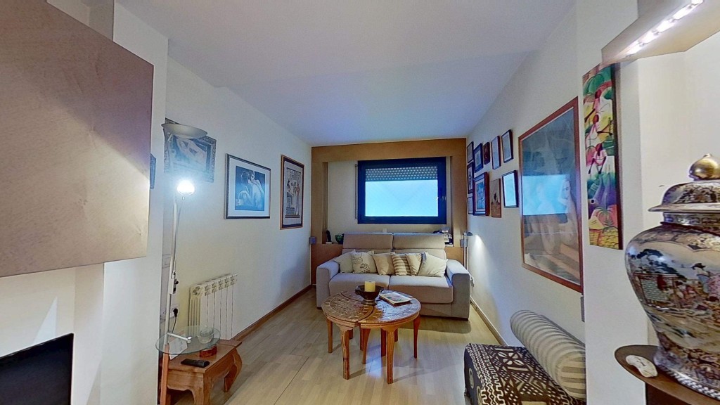 finca 2002 – junto Les Corts