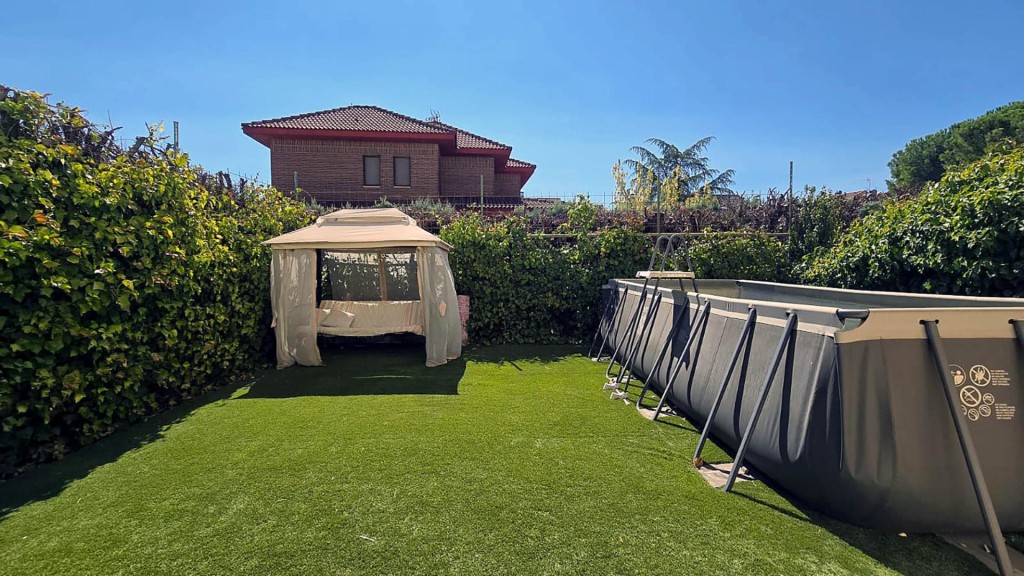 Imagen 1 de REFORMADAS HABITACIONES EN ALQUILER PARA CHICAS ESTUDIANTES DE LA UAX EN VILLANUEVA DE LA CAÑADA