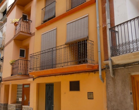 Imagen 1 de Casa de pueblo en Venta en Maella Zaragoza