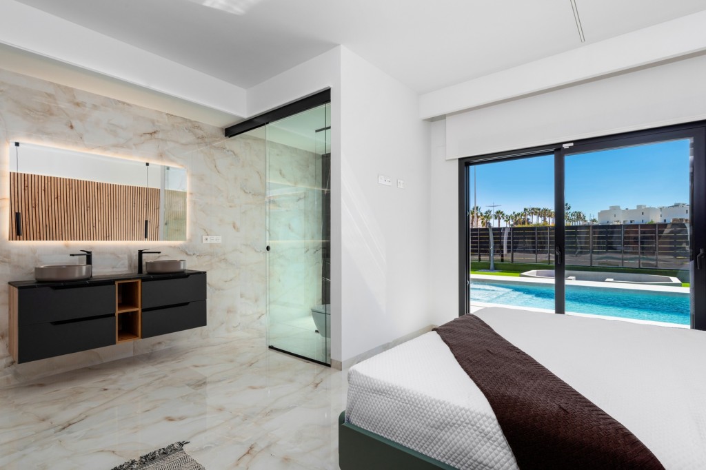 Imagen 4 de Casa-Chalet de Obra Nueva en Venta en Algorfa Alicante