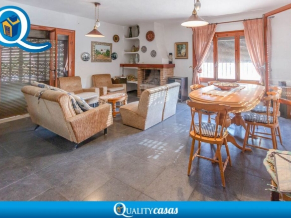 Imagen 3 de Casa-Chalet en Venta en Elche Alicante Ref: 12100