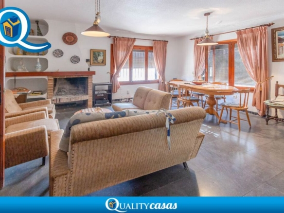 Imagen 4 de Casa-Chalet en Venta en Elche Alicante Ref: 12100