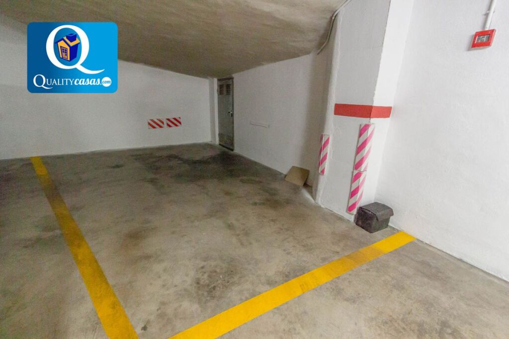 Imagen 1 de Parking coche en Venta en Alicante Alicante Ref: 17228