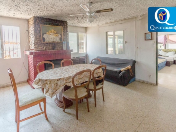 Imagen 2 de Casa-Chalet en Venta en Mutxamel Alicante Ref: 99030
