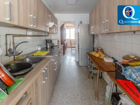 Imagen 4 de Casa-Chalet en Venta en Mutxamel Alicante Ref: 99030
