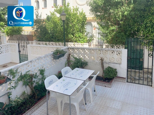 Imagen 1 de Casa-Chalet en Venta en Campello