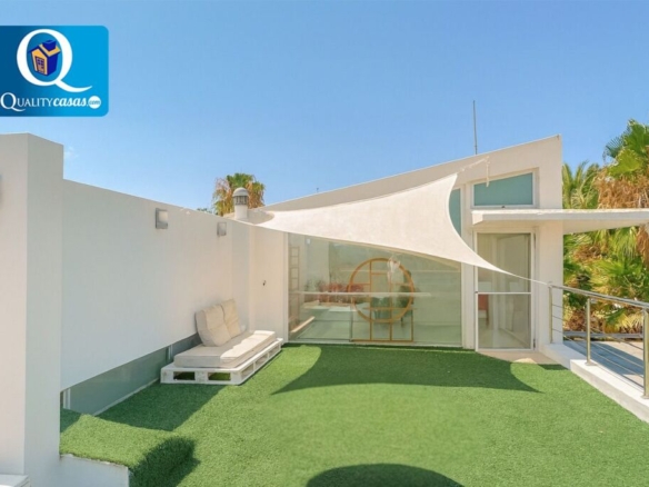Imagen 1 de Casa-Chalet en Venta en Mutxamel Alicante Ref: 16472