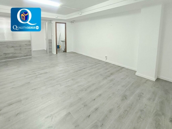 Imagen 3 de Local comercial en Alquiler en Elda Alicante Ref: A-CRI-L1384S