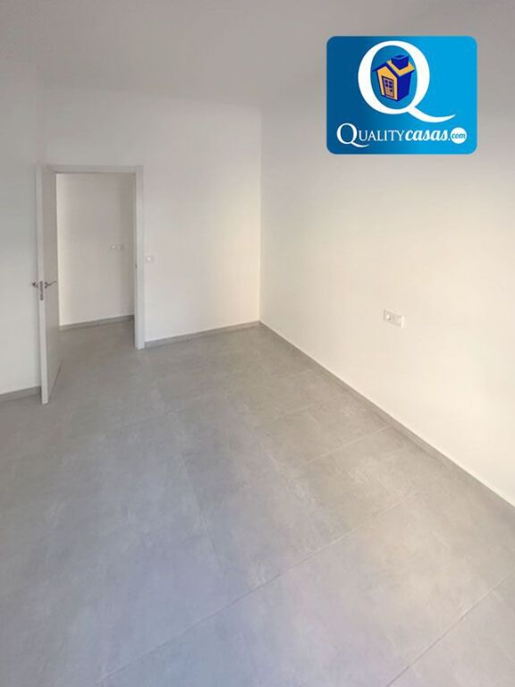 Imagen 4 de Piso en Venta en Alicante Alicante Ref: 25481