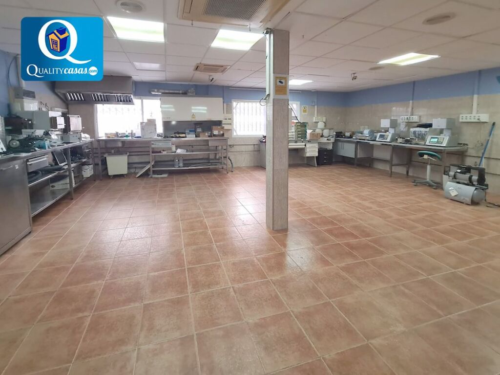 Imagen 2 de Local comercial en Venta en Alicante Alicante Ref: 58029