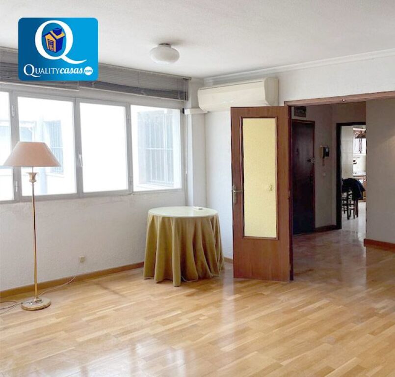 Imagen 1 de Piso en Venta en Alicante Alicante Ref: 57000
