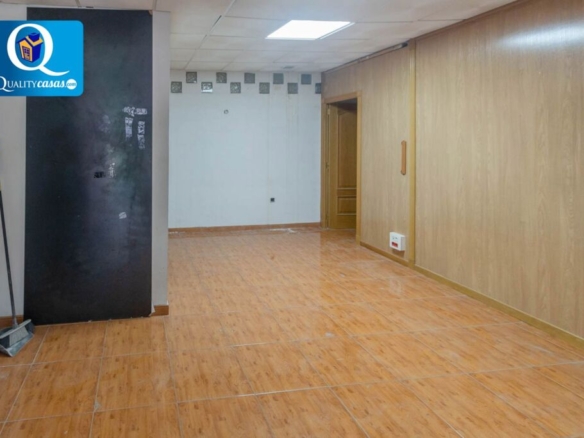 Imagen 3 de Local comercial en Alquiler en Playa de San Juan Alicante Ref: A-LUC-L1310S
