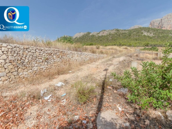 Imagen 2 de Suelo rústico en Venta en Polop Alicante Ref: 18425