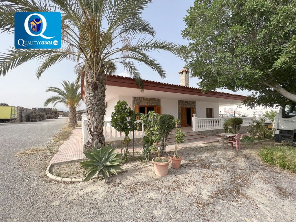 Imagen 1 de Casa-Chalet en Venta en Mutxamel Alicante Ref: 3728
