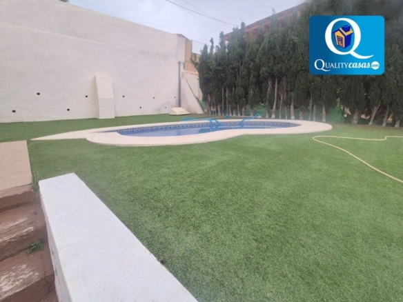 Imagen 2 de Casa-Chalet en Venta en Busot Alicante Ref: 16450