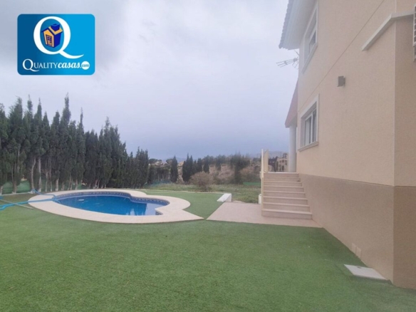 Imagen 3 de Casa-Chalet en Venta en Busot Alicante Ref: 16450
