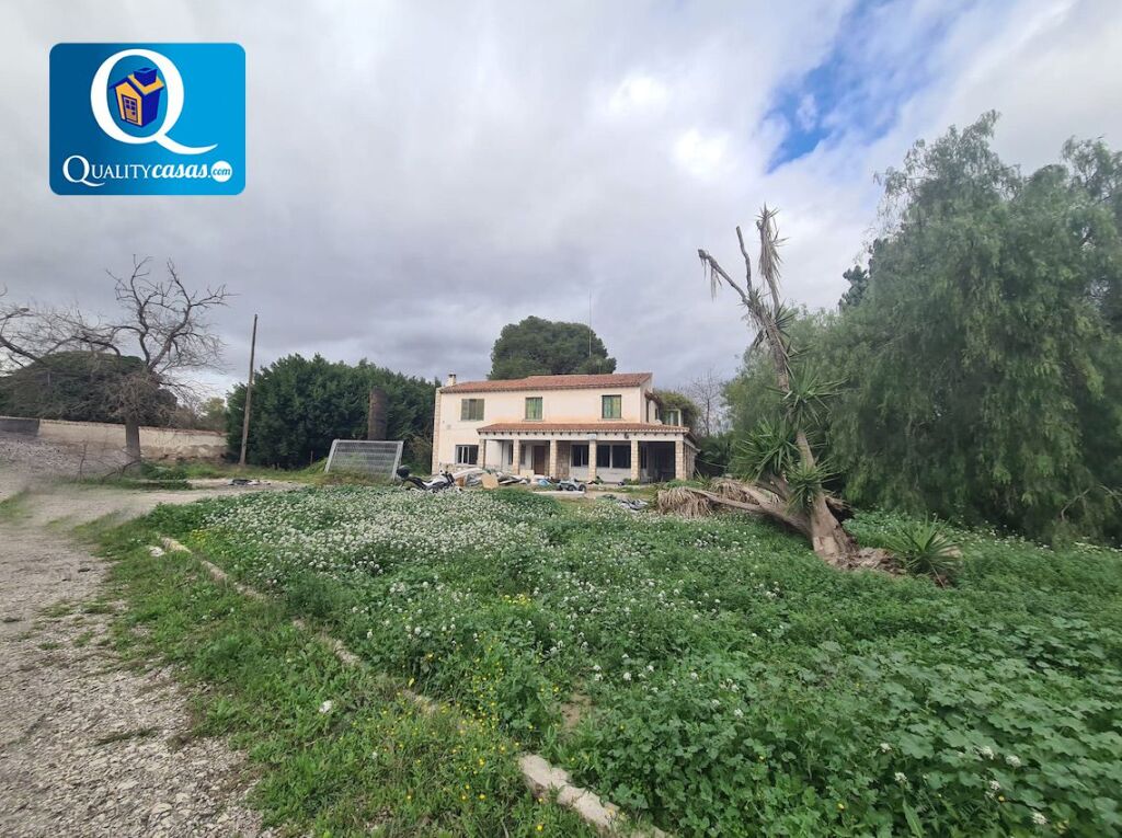 Imagen 1 de Casa de campo-Masía en Venta en Alicante Alicante Ref: 58054