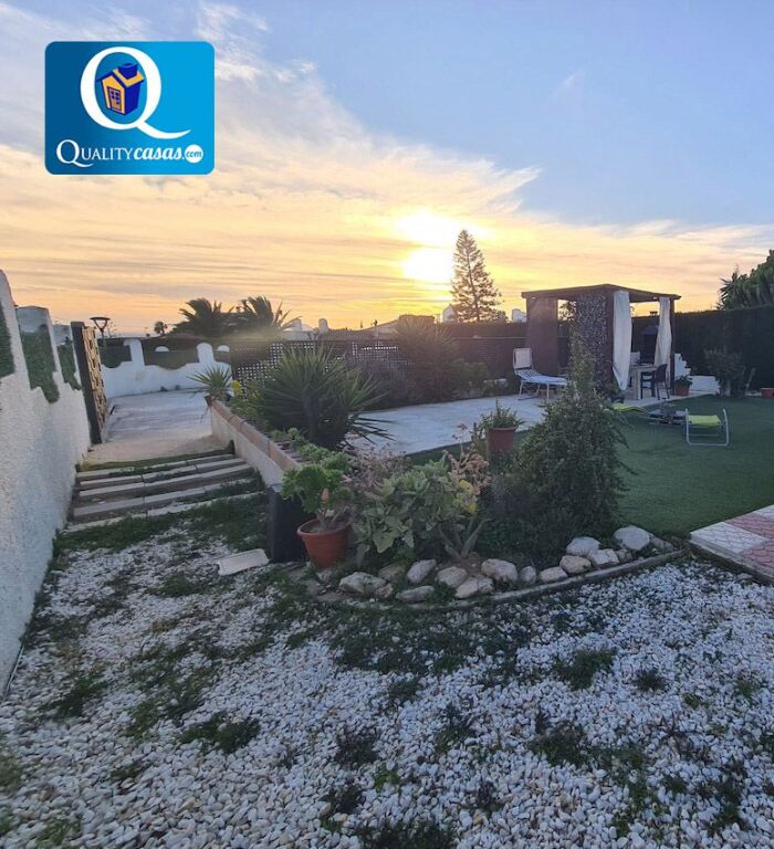 Imagen 3 de Casa-Chalet en Venta en Busot Alicante Ref: 58042