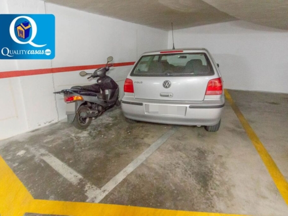 Imagen 1 de Parking coche en Venta en Alicante Alicante Ref: 17229
