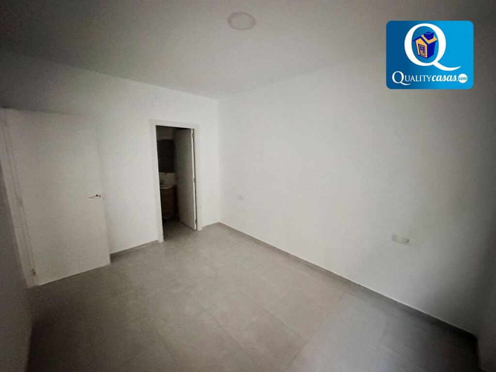 Imagen 3 de Piso en Venta en Alicante Alicante Ref: 25482