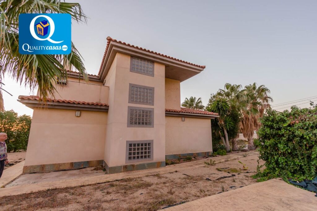 Imagen 1 de Casa-Chalet en Venta en Busot Alicante Ref: E16364