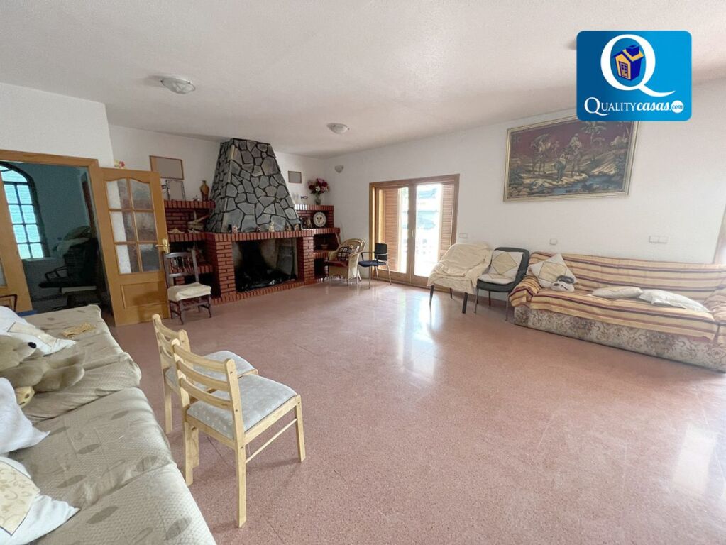 Imagen 4 de Casa-Chalet en Venta en Mutxamel Alicante Ref: 3728R