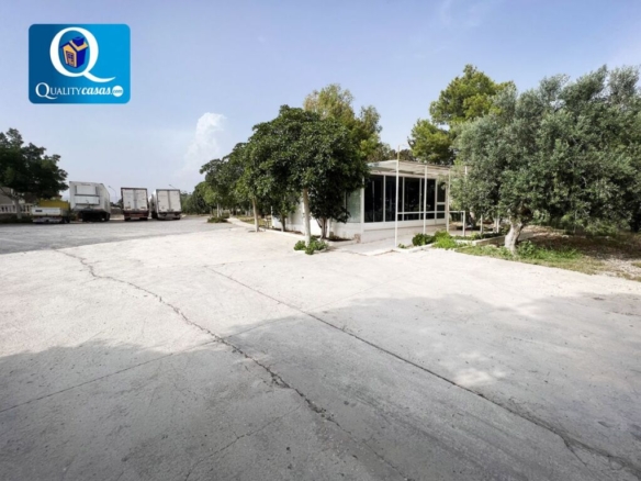 Imagen 1 de Casa-Chalet en Venta en Mutxamel Alicante Ref: 3728R
