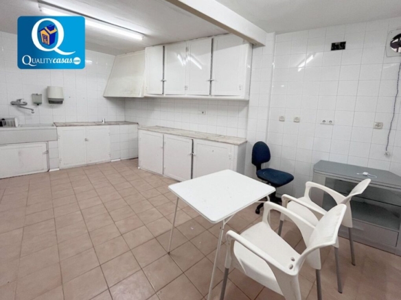 Imagen 2 de Local comercial en Venta en Campello