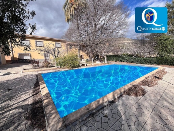 Imagen 2 de Casa-Chalet en Venta en Xixona Alicante Ref: K3170