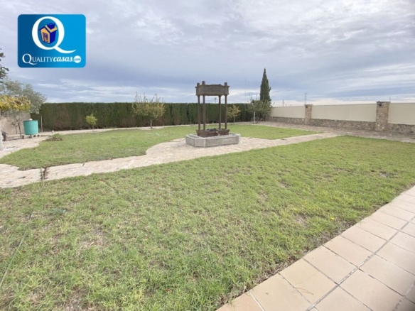 Imagen 3 de Casa-Chalet en Venta en Mutxamel Alicante Ref: K3147